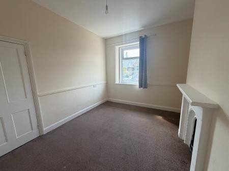 2 bedroom Terraced House to let in Tunstall Terrace, Sunderland, SR2