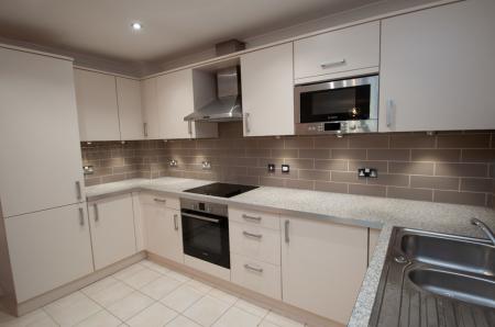 2 bedroom Ground floor flat to let in Thornlea Court, Sunderland, SR2
