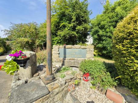 3 bedroom Detached bungalow to let in Station Road, Forest Hall, Newcastle upon Tyne, NE12