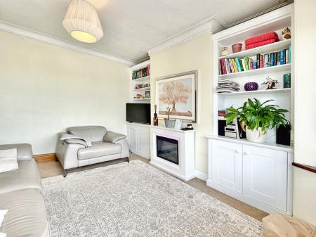 2 bedroom Flat for sale in Benton Park Road, Newcastle upon Tyne, NE7