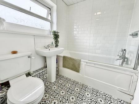 3 bedroom End of terrace house for sale in Garth Twenty Four, Killingworth, Newcastle upon Tyne, NE12