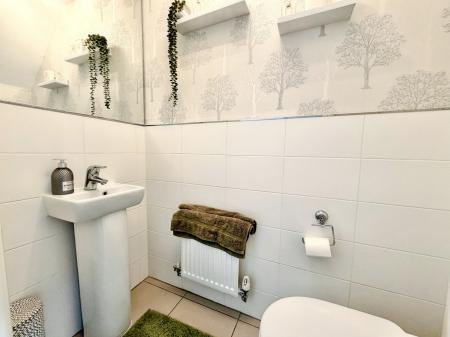 4 bedroom Detached house for sale in Francis Way, Holystone, Newcastle upon Tyne, NE27