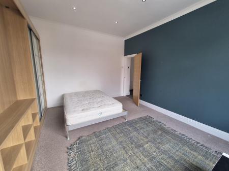 2 bedroom Flat to let in Cantebury Street, South Shields, NE33