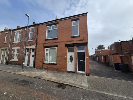 2 bedroom Flat to let in Cantebury Street, South Shields, NE33