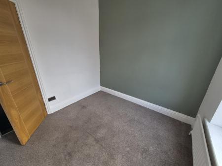 2 bedroom Flat to let in Cantebury Street, South Shields, NE33