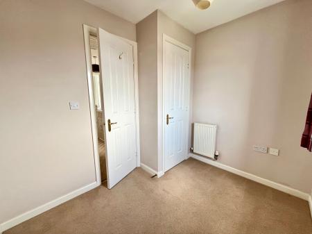 3 bedroom Semi-detached house to let in Housesteads Gardens, Longbenton, NE12