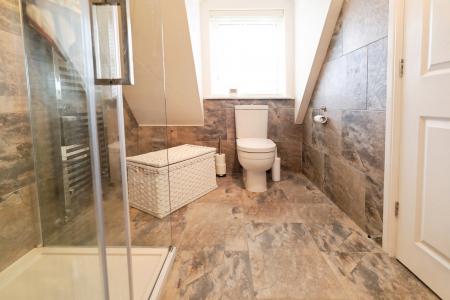 5 bedroom Detached house for sale in Settlingstone Close, Haydon Grange, Newcastle upon Tyne, NE7