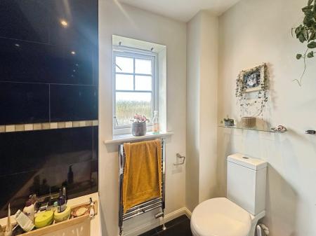 2 bedroom Terraced House for sale in Cawfields Court, Longbenton, Newcastle upon Tyne, NE12