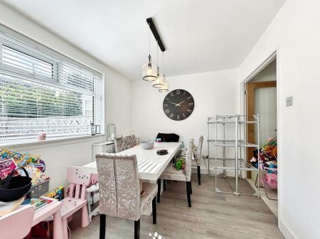3 bedroom Semi-detached house for sale in Parkside Avenue, Benton, Newcastle upon Tyne, NE7