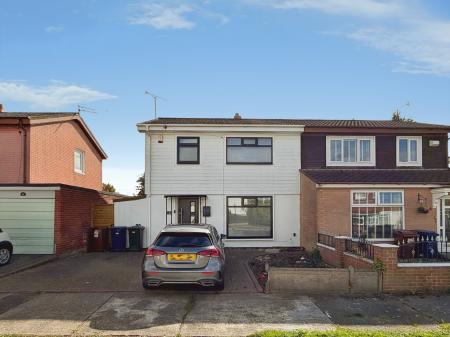 3 bedroom Semi-detached house for sale in Parkside Avenue, Benton, Newcastle upon Tyne, NE7