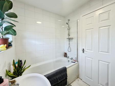2 bedroom Terraced House for sale in Westbourne Avenue, Walkergate, Newcastle upon Tyne, NE6