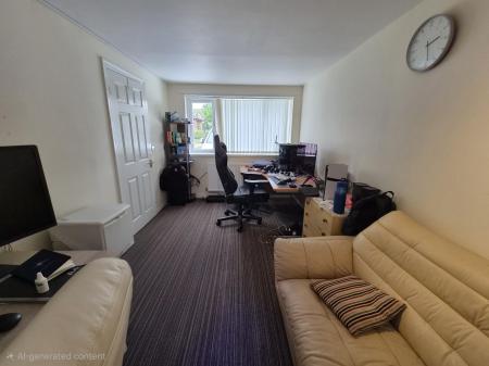 4 bedroom Flat to let in Haversham Place, Benton, Newcastle upon Tyne, NE7