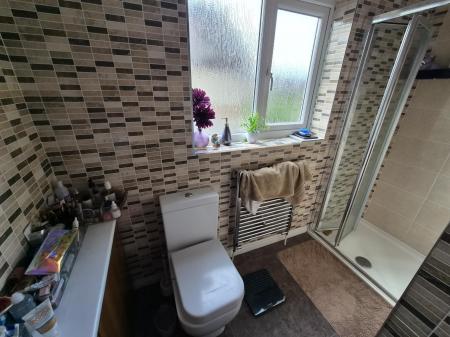 4 bedroom Flat to let in Haversham Place, Benton, Newcastle upon Tyne, NE7