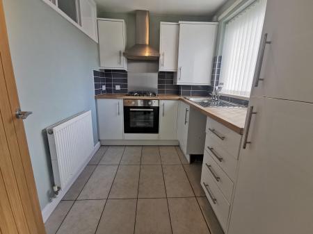 2 bedroom Flat to let in Hunters Court, Gosforth, Newcastle upon Tyne, NE3