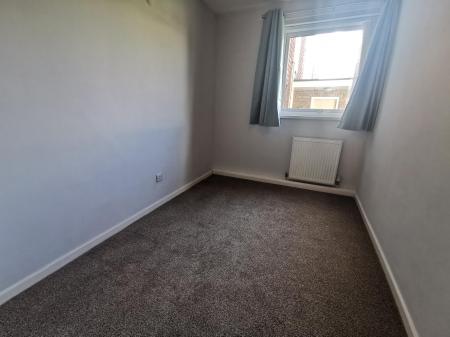 2 bedroom Flat to let in Hunters Court, Gosforth, Newcastle upon Tyne, NE3