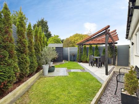 2 bedroom Semi-detached house for sale in Ford Crescent, Shiremoor, NE27
