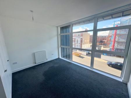 4 bedroom Town house to let in Empire Court, Whitley Bay, NE26