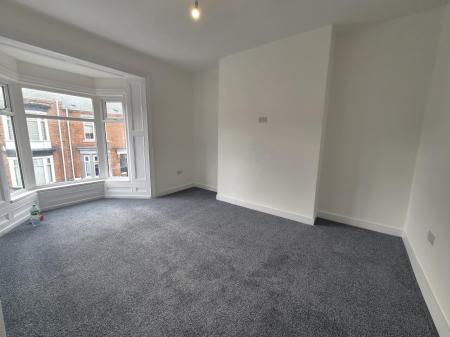 3 bedroom Flat to let in Trajan Street, South Shields, NE33