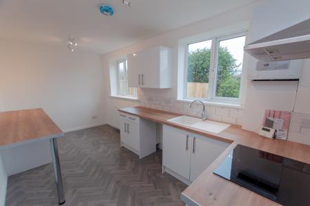 3 bedroom Semi-detached house to let in Primrose Ave, South Shields, NE34