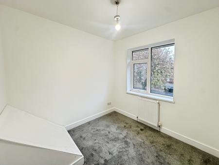 3 bedroom Semi-detached house for sale in Goathland Avenue, Benton, Newcastle upon Tyne, NE12