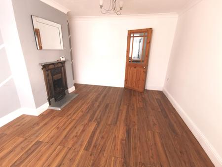 2 bedroom Semi-detached house to let in Hawkesley Road, Sunderland, SR4