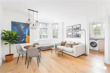 1 bedroom Flat for sale in Oakhurst Grove, East Dulwich, London, SE22