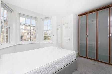 1 bedroom Flat for sale in Oakhurst Grove, East Dulwich, London, SE22