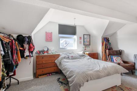 1 bedroom Flat for sale in Sandhurst Road, Catford, London, SE6