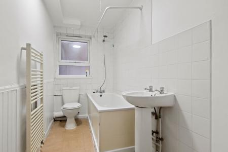 1 bedroom Flat for sale in Shenley Road, Camberwell, London, SE5