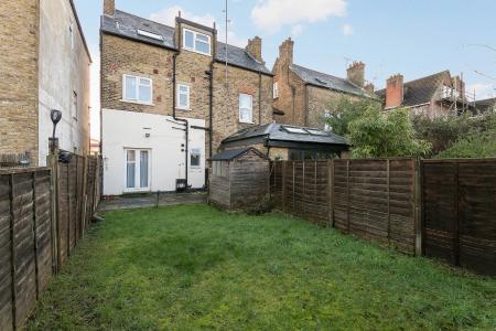 1 bedroom Flat for sale in Woolstone Road, Forest Hill, London, SE23