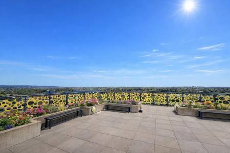 2 bedroom Flat for sale in Station Road, Sidcup, London, DA15