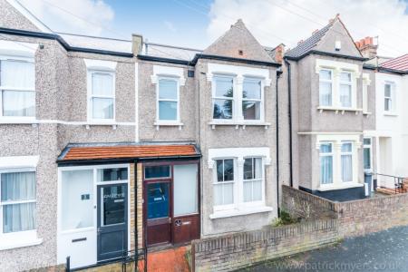 2 bedroom Terraced House to let in Woodcote Place, West Norwood, London, SE27