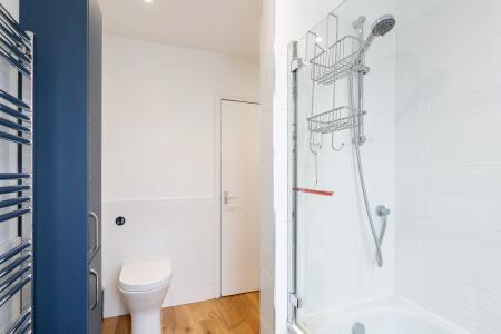 2 bedroom Terraced House to let in Woodcote Place, West Norwood, London, SE27