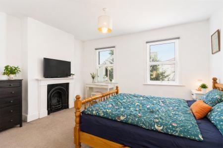 3 bedroom Terraced House for sale in Hindmans Road, East Dulwich, London, SE22