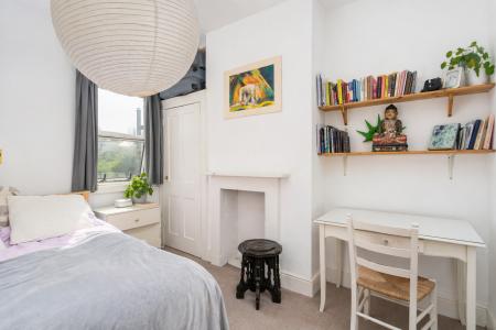 3 bedroom Terraced House for sale in Hindmans Road, East Dulwich, London, SE22