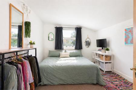 3 bedroom Terraced House for sale in Hindmans Road, East Dulwich, London, SE22