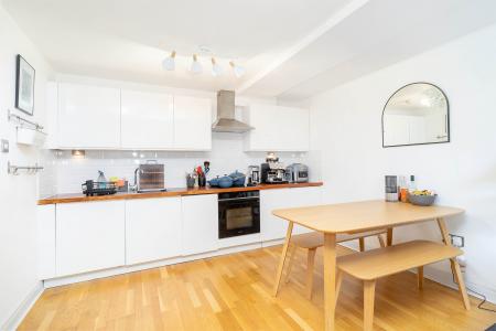 1 bedroom Flat for sale in David's Road, Forest Hill, London, SE23