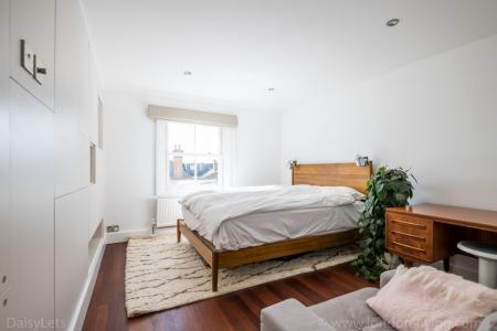 1 bedroom Flat to let in Lordship Lane, East Dulwich, London, SE22