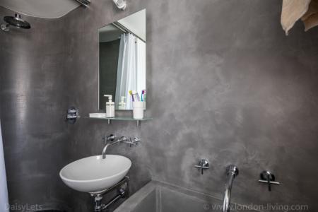 1 bedroom Flat to let in Lordship Lane, East Dulwich, London, SE22