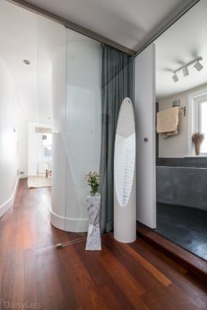 1 bedroom Flat to let in Lordship Lane, East Dulwich, London, SE22