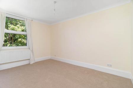 2 bedroom Flat to let in Waldram Park Road, Forest Hill, London, SE23