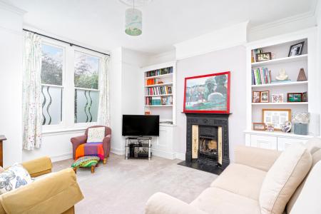 3 bedroom Semi-detached house for sale in Dunstans Road, London, SE22