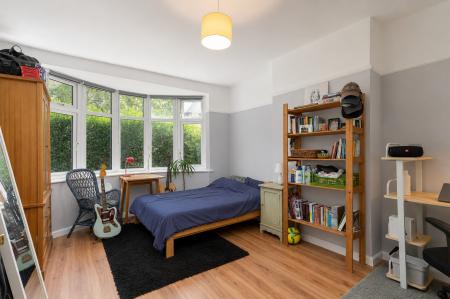 3 bedroom Semi-detached house to let in Tulsemere Road, West Norwood, London, SE27