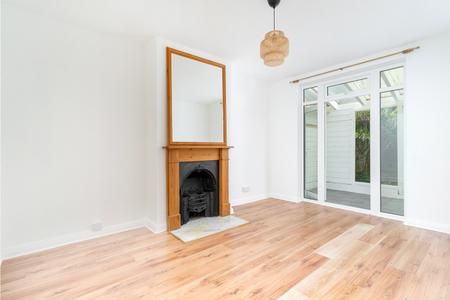 3 bedroom Semi-detached house to let in Tulsemere Road, West Norwood, London, SE27