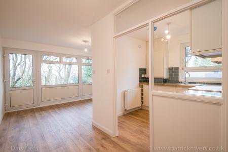 1 bedroom Flat to let in North Crofts, Sydenham Hill, Forest Hill, London, SE23