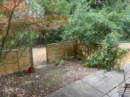 1 bedroom Flat to let in North Crofts, Sydenham Hill, Forest Hill, London, SE23