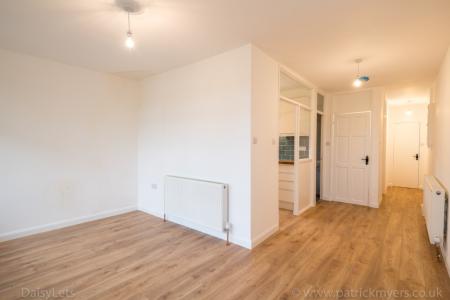 1 bedroom Flat to let in North Crofts, Sydenham Hill, Forest Hill, London, SE23