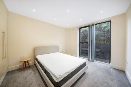 2 bedroom Flat to let in Taymount Rise, Forest Hill, London, SE23