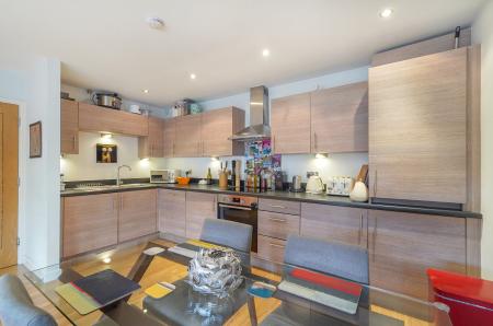 1 bedroom Flat to let in Dacres Road, Forest Hill, London, SE23