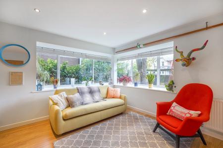 1 bedroom Flat to let in Dacres Road, Forest Hill, London, SE23